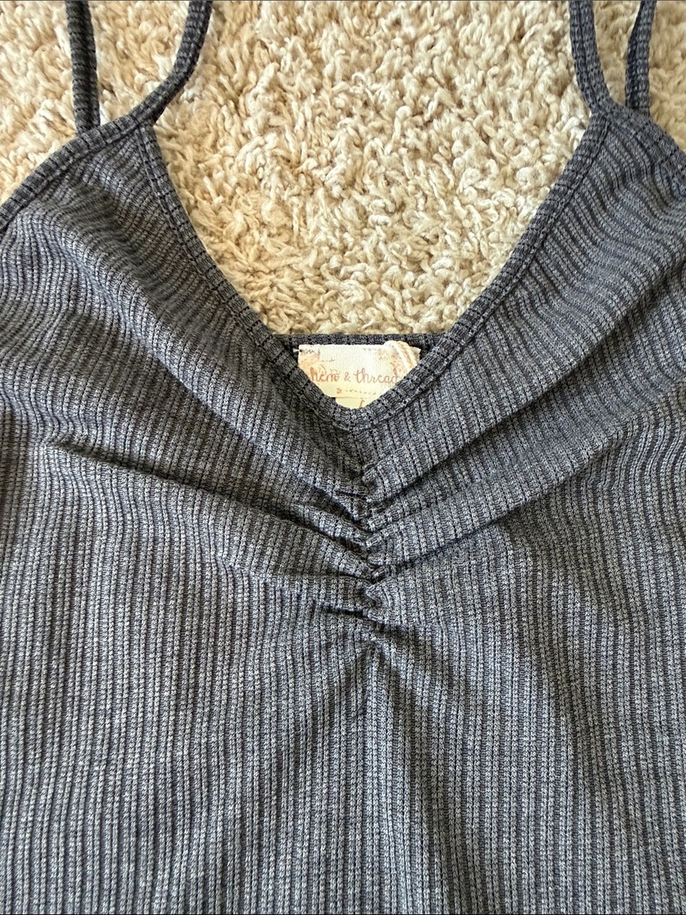 Hem & Thread Ribbed Tank NWT - Picture 3 of 4